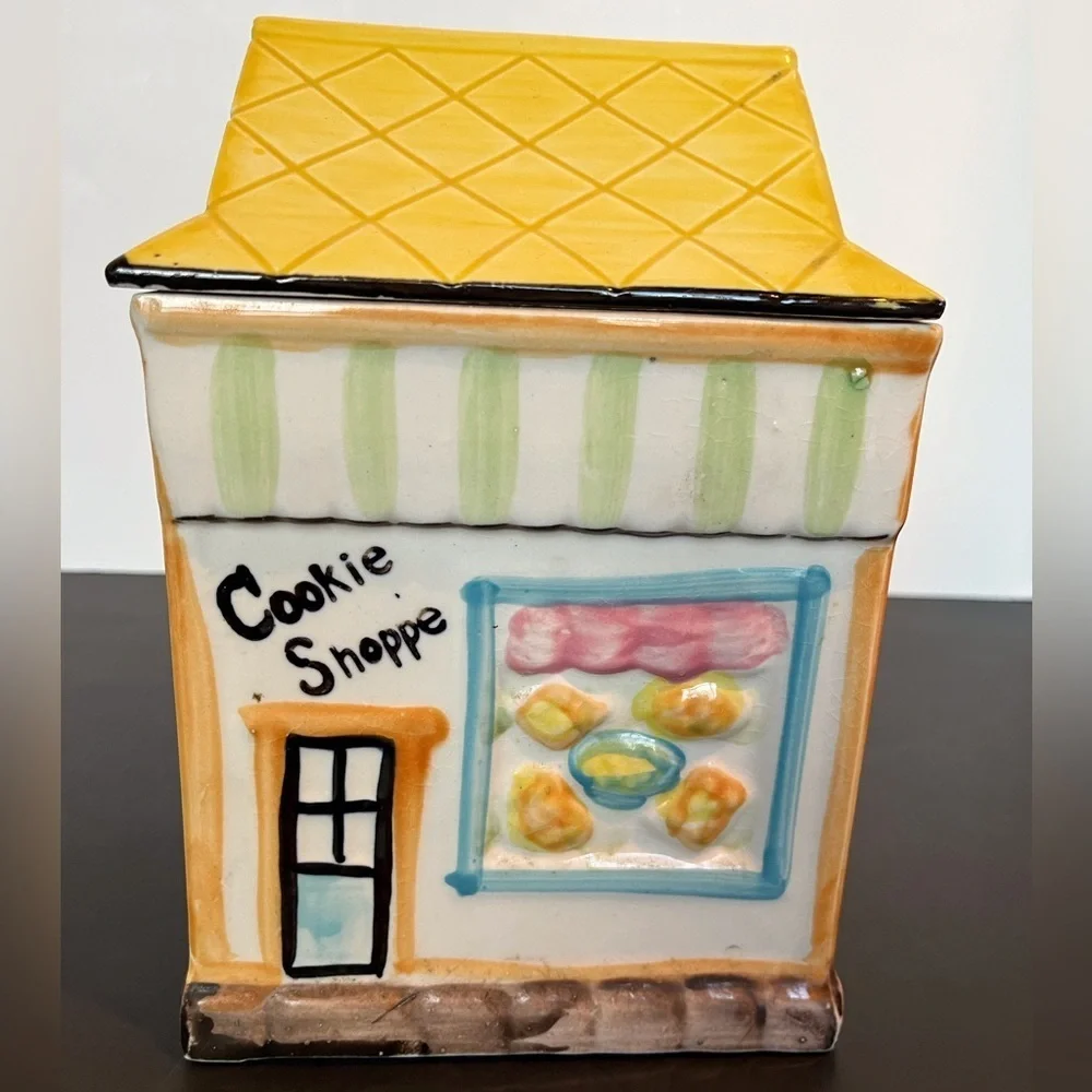 Vintage Cookie Shoppe Cookie Jar